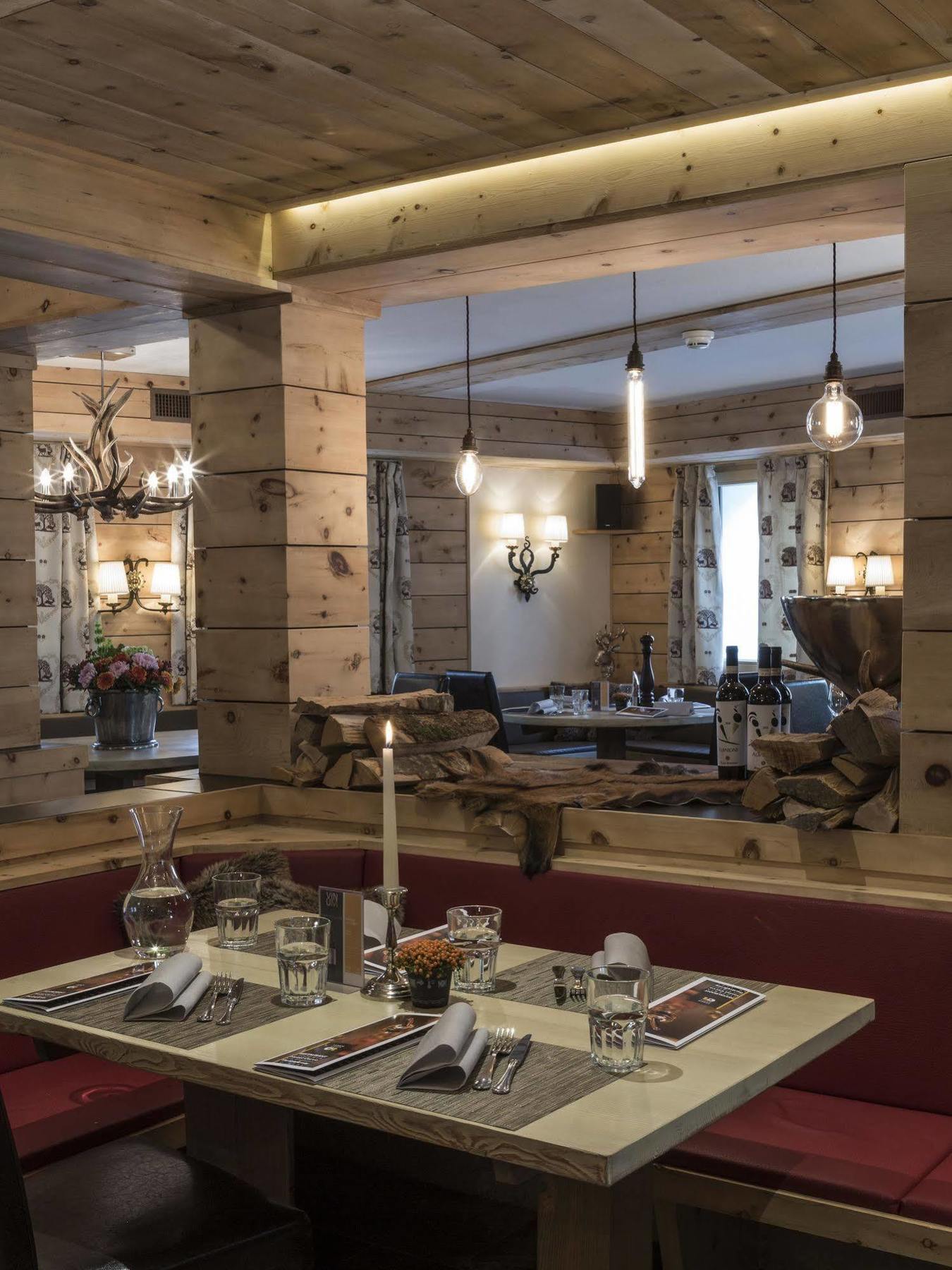 Hotel Cervo ซิลส์มาเรีย ภายนอก รูปภาพ