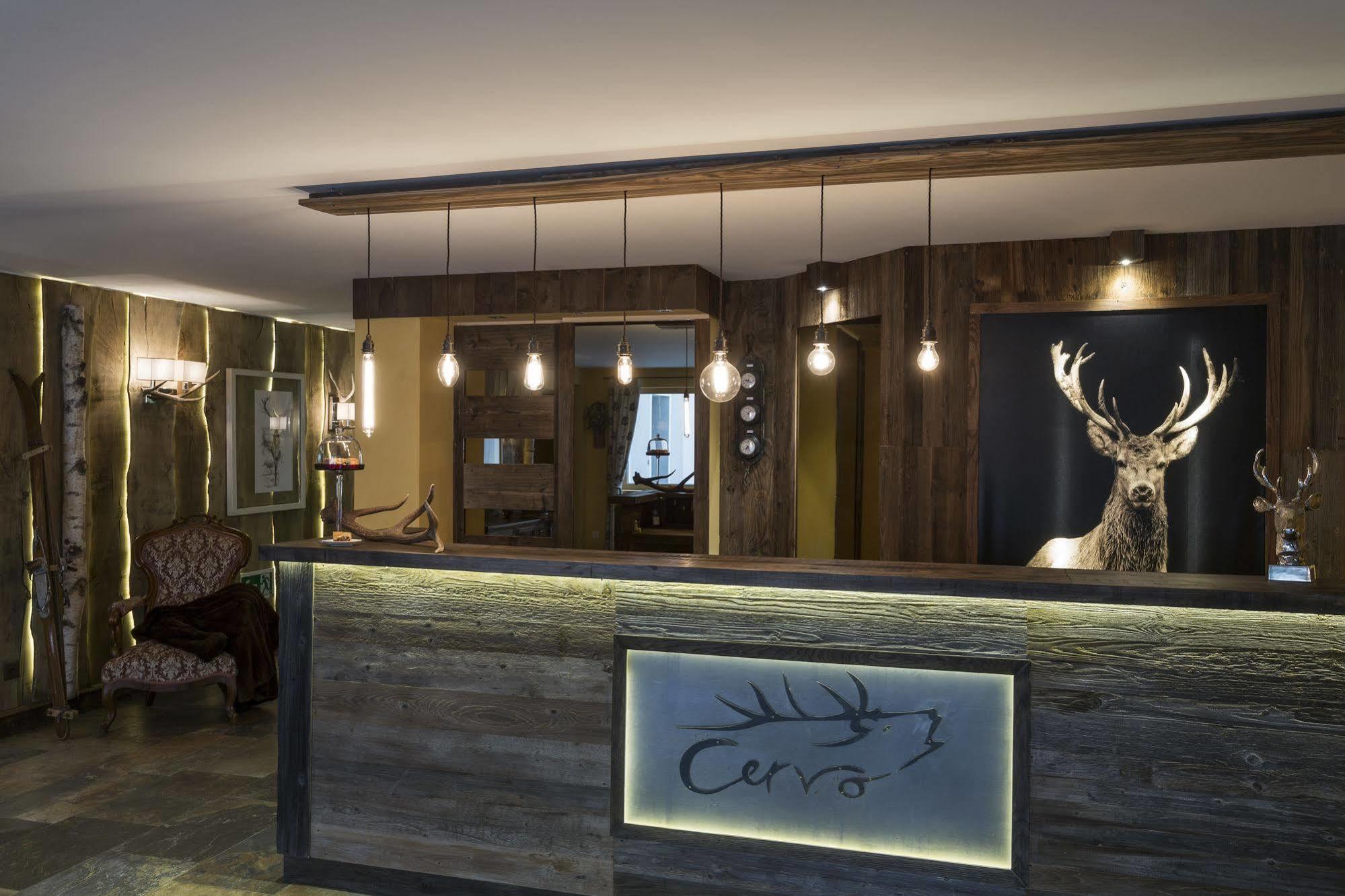Hotel Cervo ซิลส์มาเรีย ภายนอก รูปภาพ