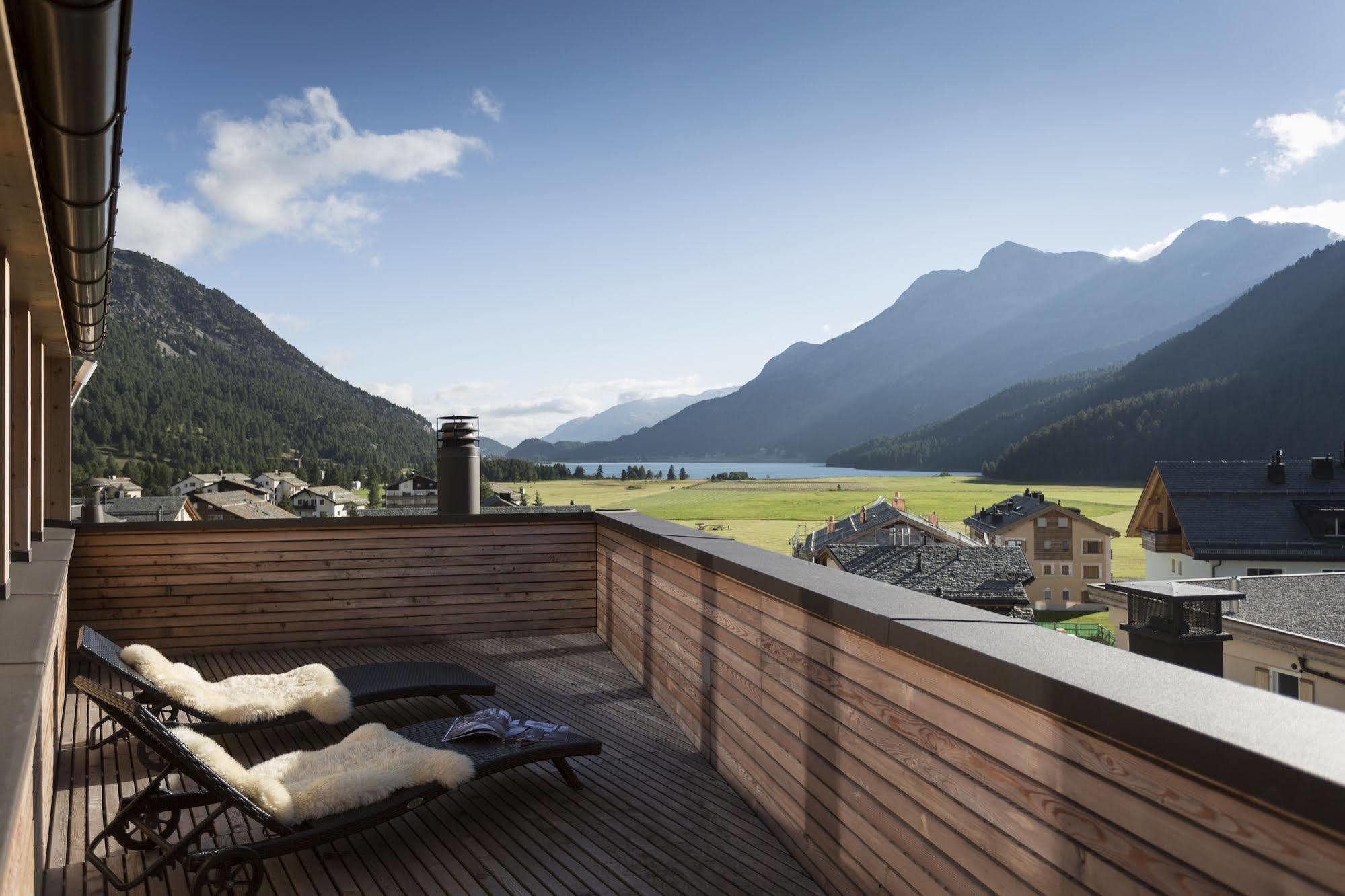 Hotel Cervo ซิลส์มาเรีย ภายนอก รูปภาพ